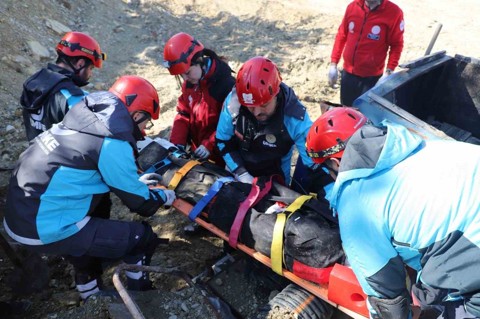 Kastamonu’da AFAD ekiplerinden heyelan tatbikatı
