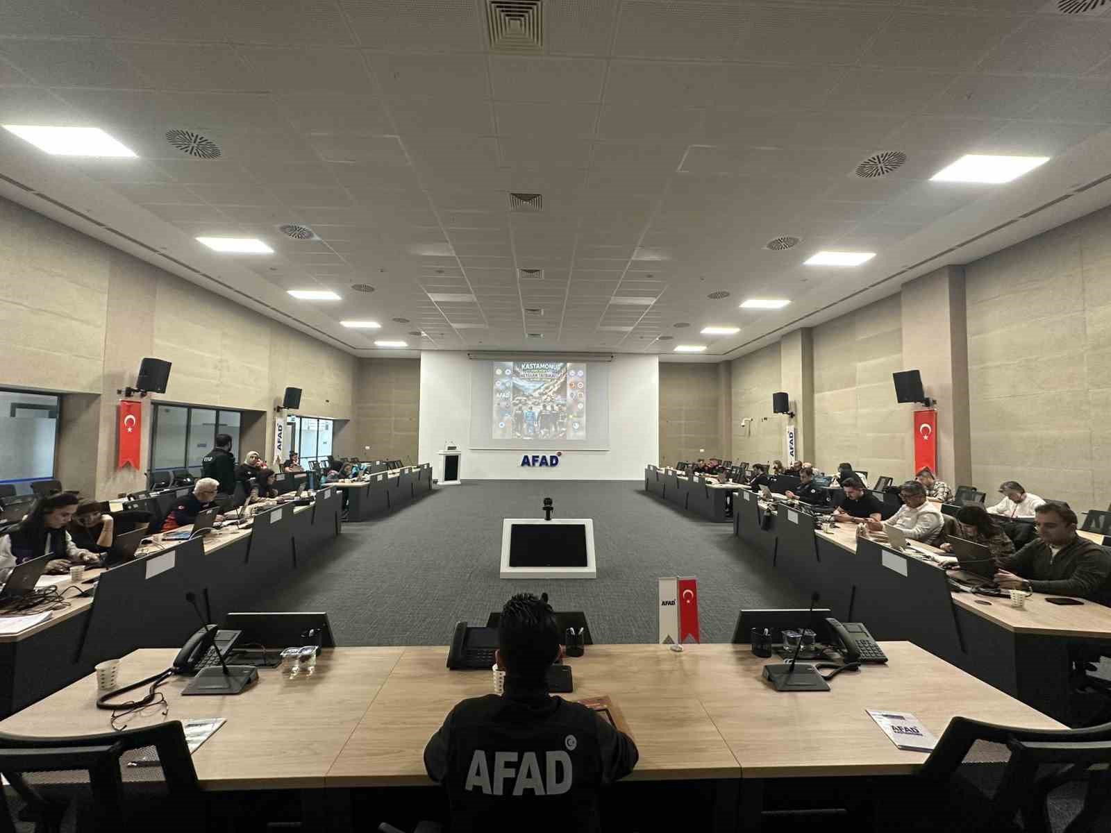 Kastamonu’da AFAD ekiplerinden heyelan tatbikatı
