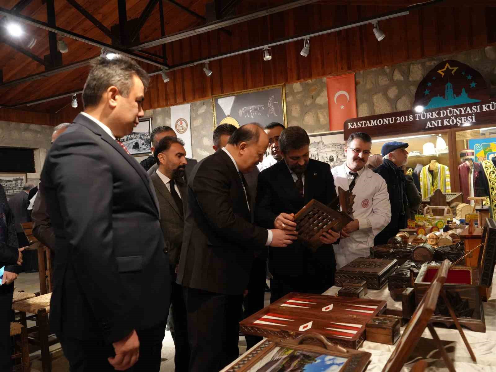 Kastamonu’da ahşap sanatıyla yapılan ürünlere yoğun ilgi
