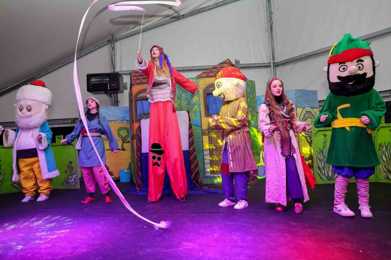 Kastamonu’da çocuklar müzikal gösterisiyle buluştu
