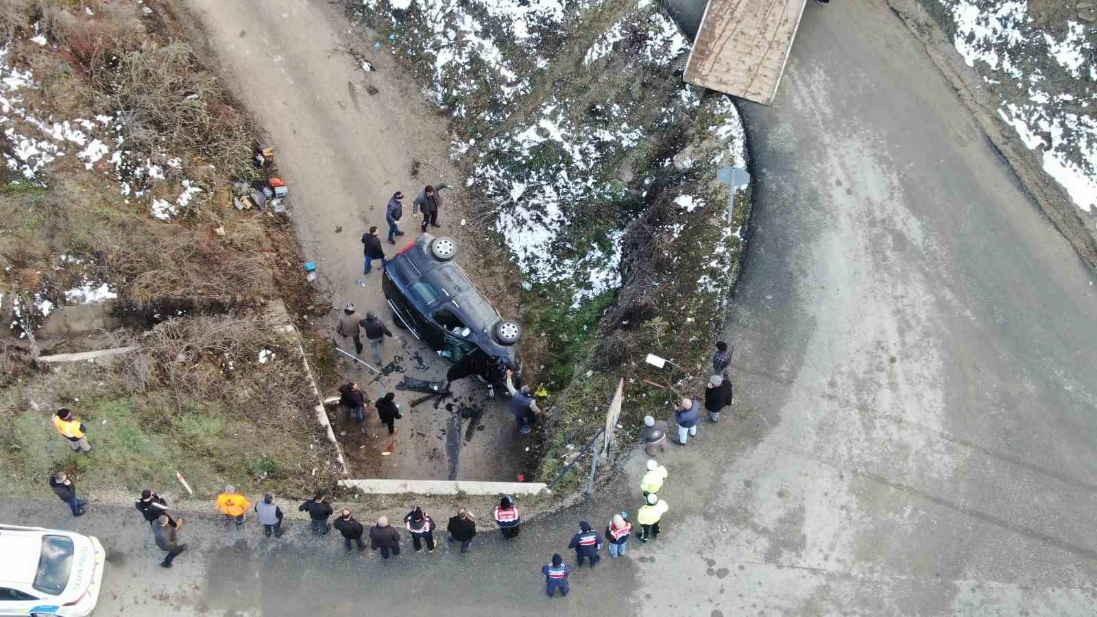 Kastamonu’da hafif ticari araç şarampole uçtu: 1 ölü
