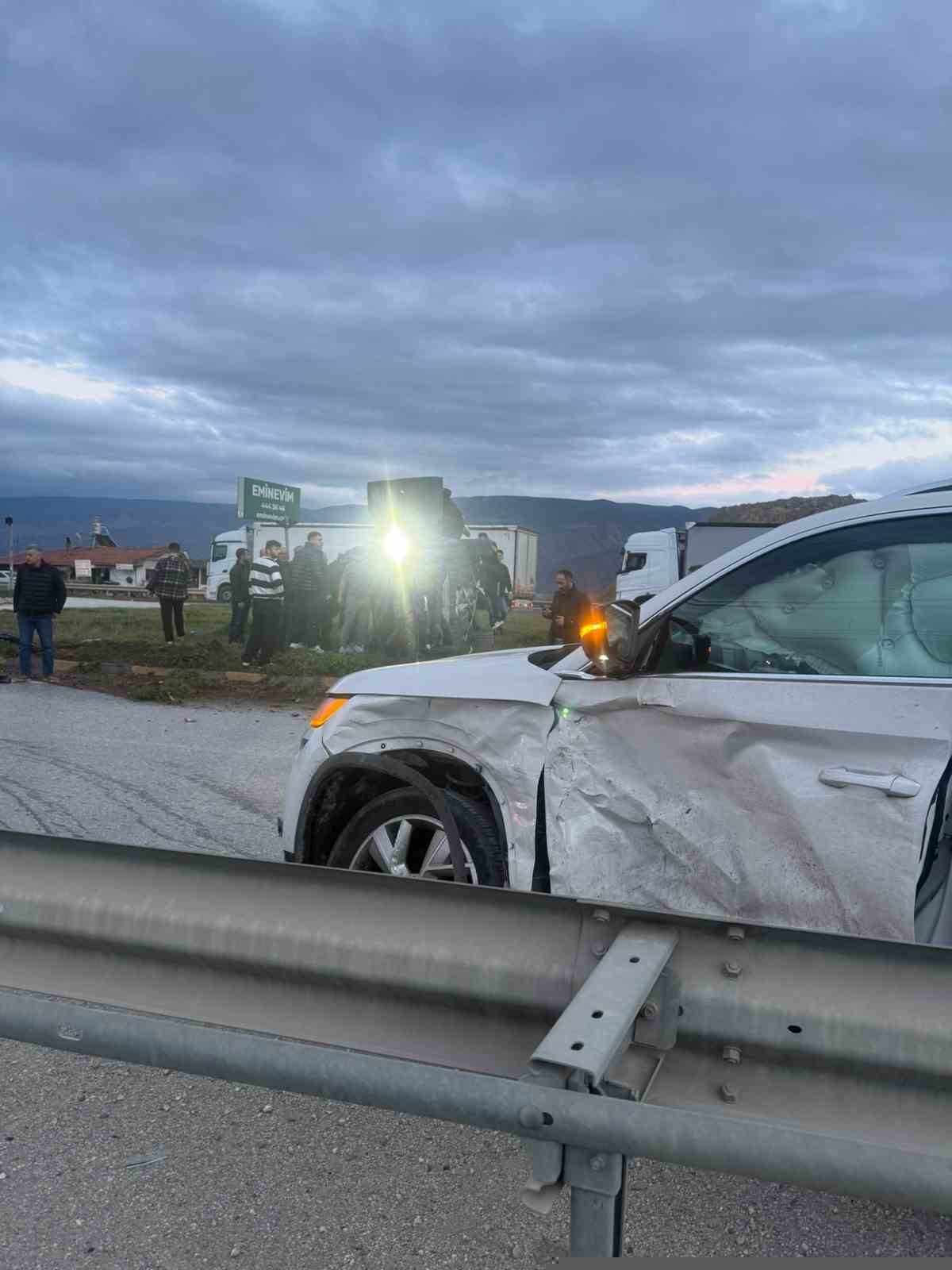 Kastamonu’da iki cip ile otomobil çarpıştı: 1 yaralı
