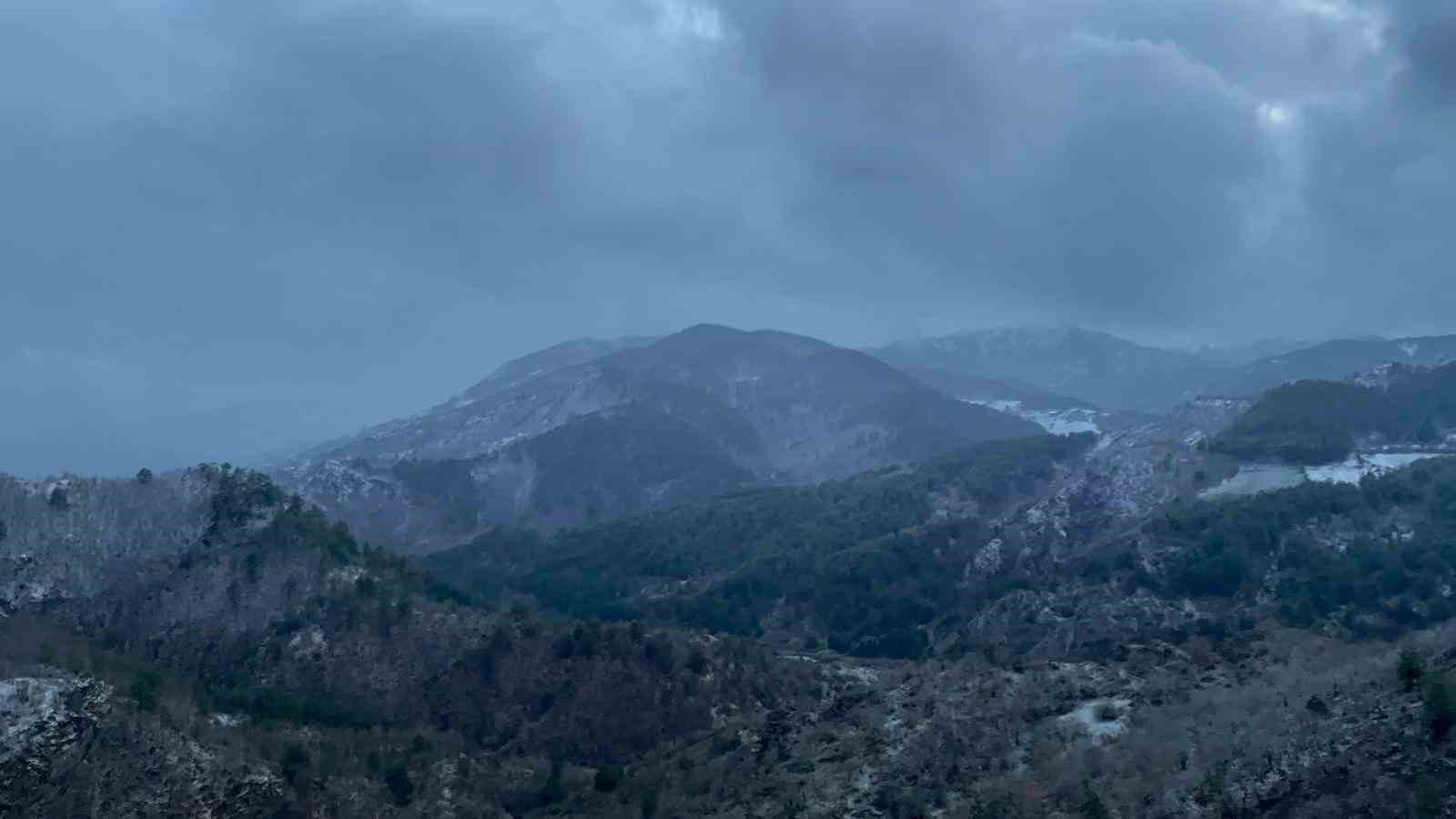 Kastamonu’da kar yağışı etkili oluyor

