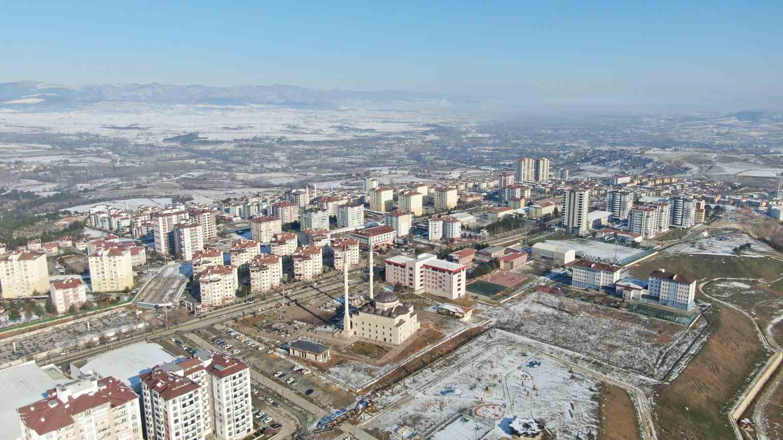 Kastamonu’da kış ayında 3 gündür yaşanan su kesintisi vatandaşları mağdur etti
