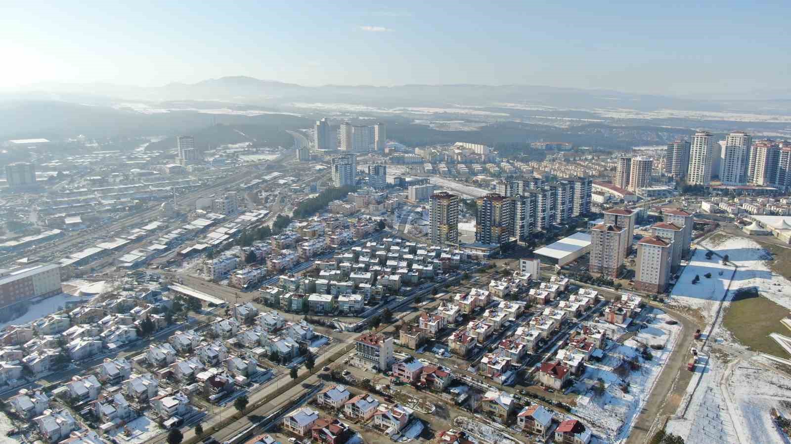 Kastamonu’da kış ayında 3 gündür yaşanan su kesintisi vatandaşları mağdur etti
