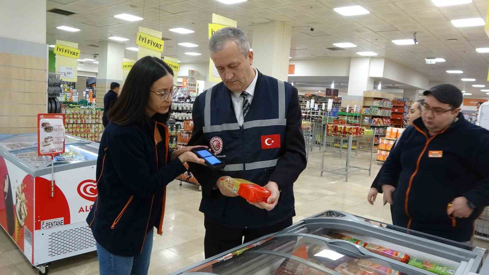 Kastamonu’da Ramazan ayı öncesinde restoran ve marketler denetlendi
