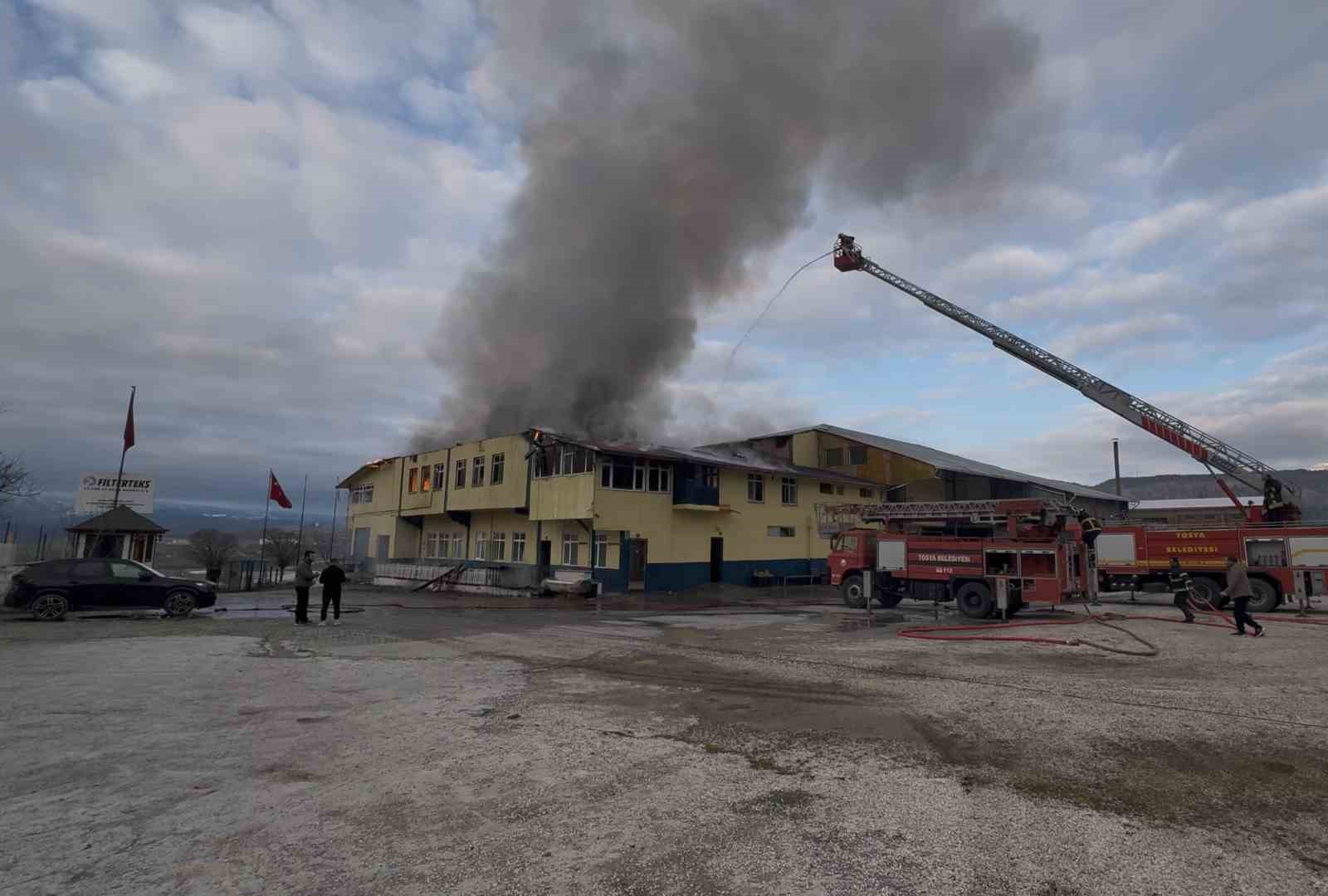 Kastamonu’daki fabrika yangını kontrol altına alındı
