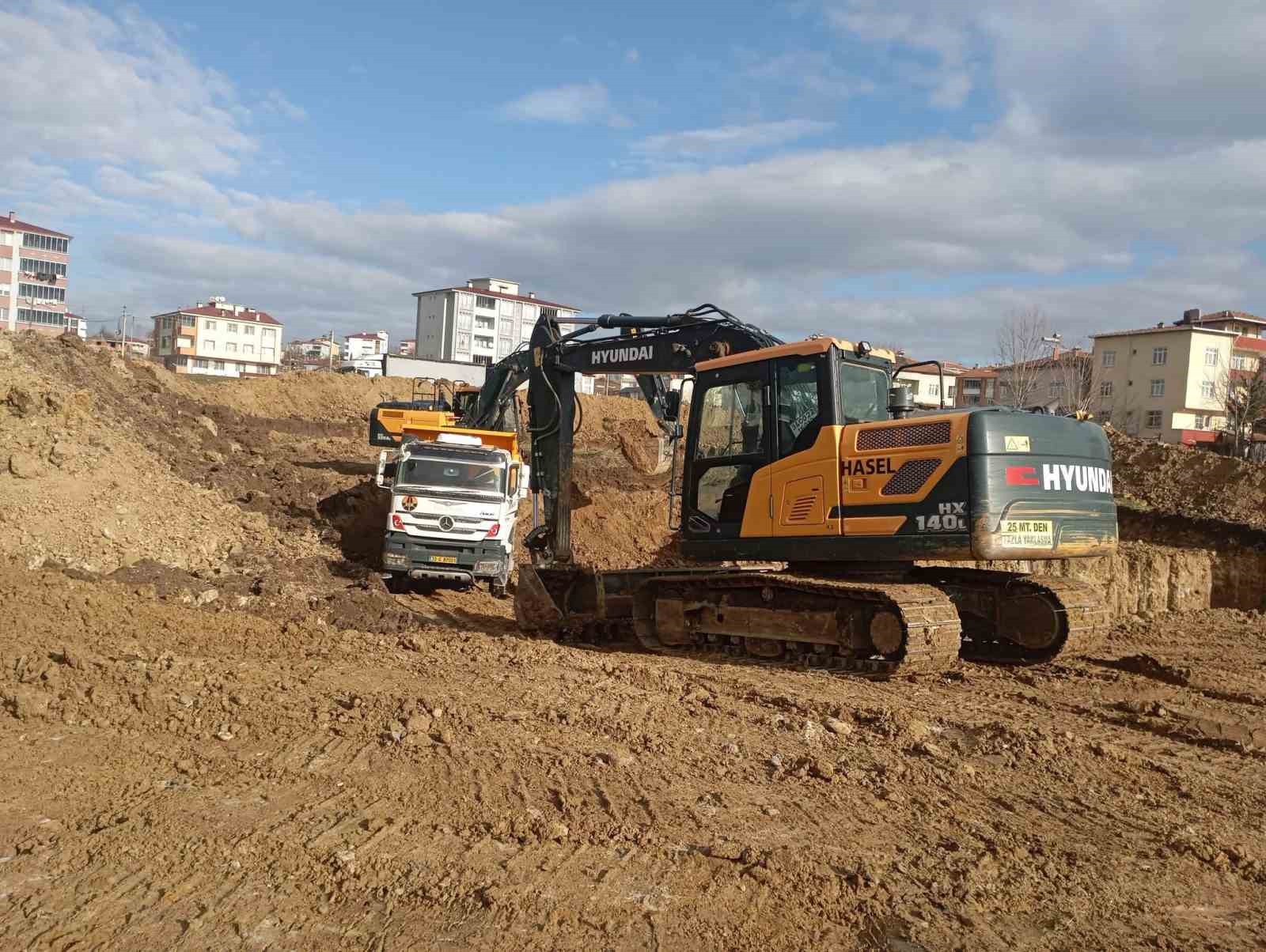 Kavak’a 16 derslikli ortaokul
