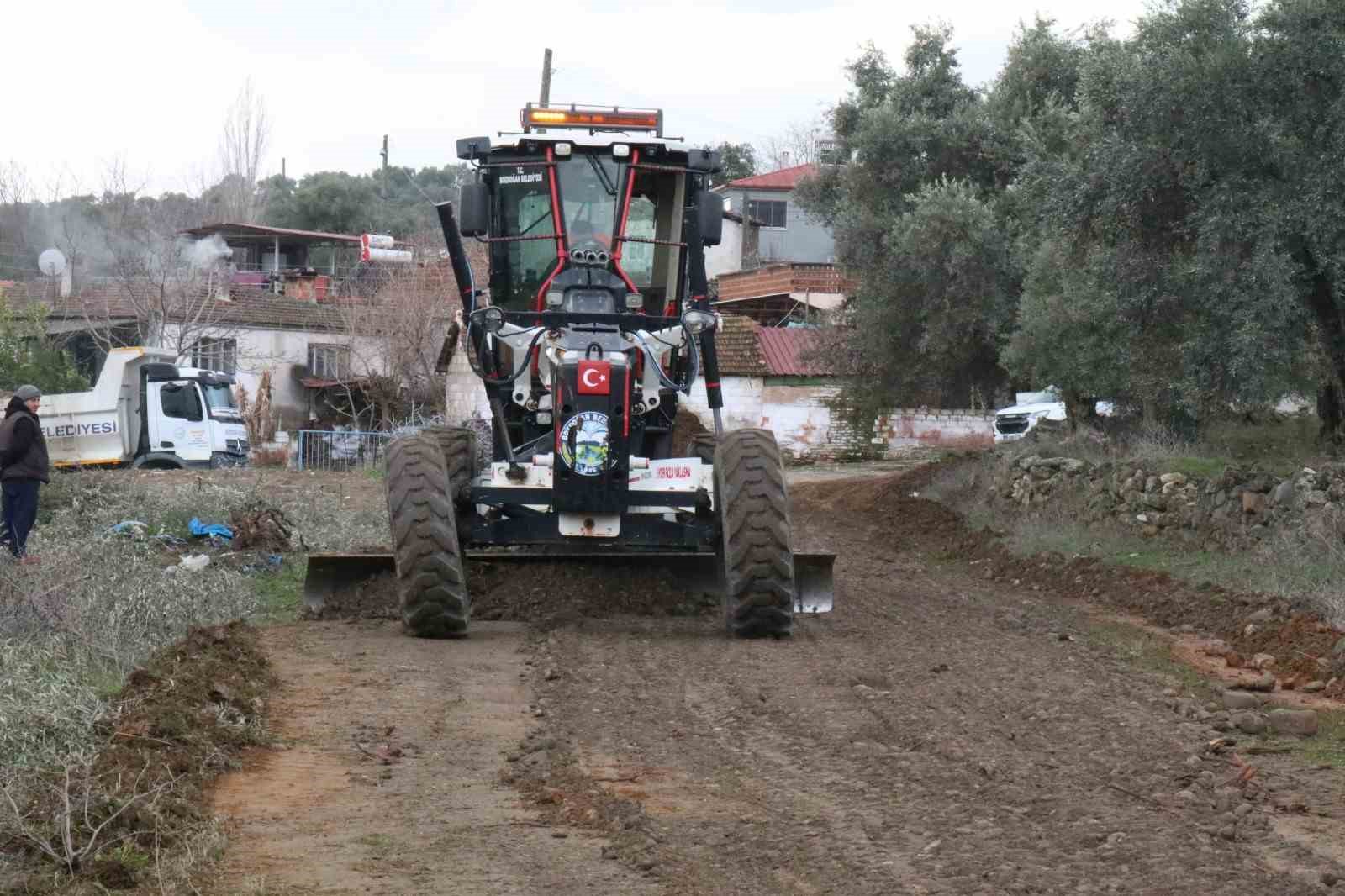 Kavaklı Mahallesi’ndeki bahçe yolu yenilendi

