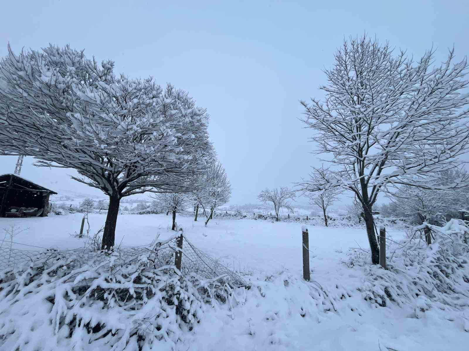 Kavak’ta kar 20 santimetreye ulaştı
