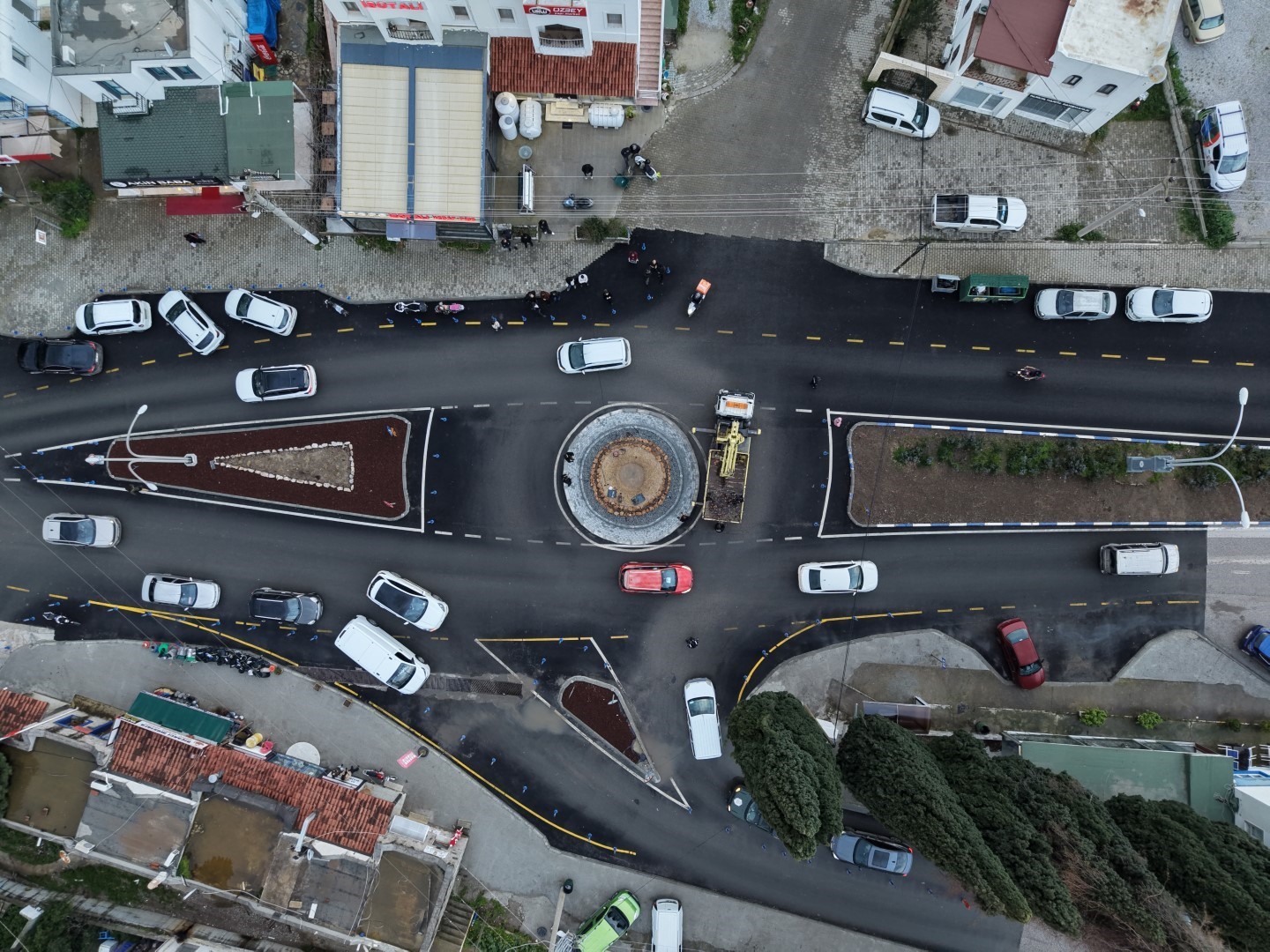 Kavşak düzenleme çalışması tamamlandı
