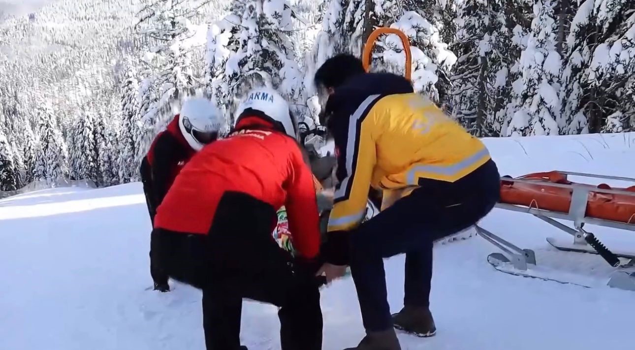 Kayak tutkunlarının güvenliği JAK timlerine emanet
