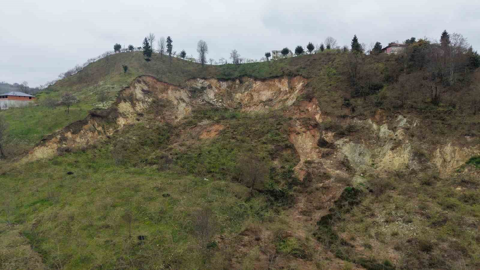 Kayan mahalleye konteyner desteği
