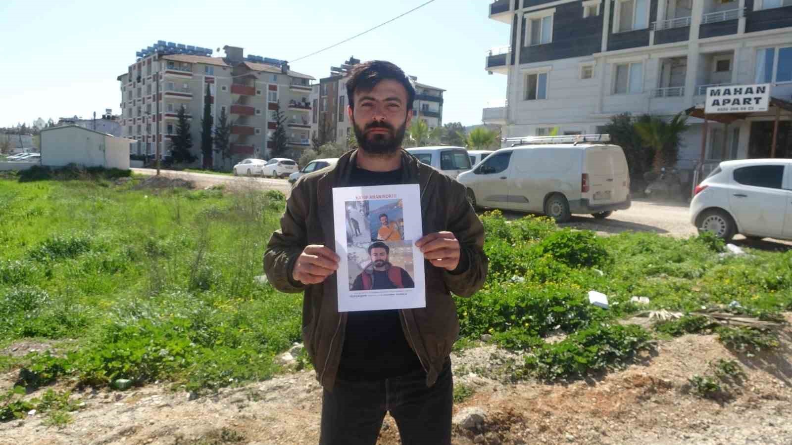 Kayıp genç 24 gündür aranıyor; en son taş üzerinde elbiseleri ve eşyaları bulunmuştu
