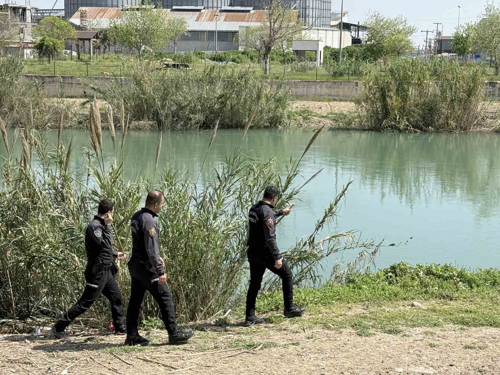 Kayıp gencin aranmasında 11. gün: Şelale korkuluklarına tel örgü çekildi
Kayıp gencin aranmasında 11. gün: Şelale korkuluklarına tel örgü çekildi