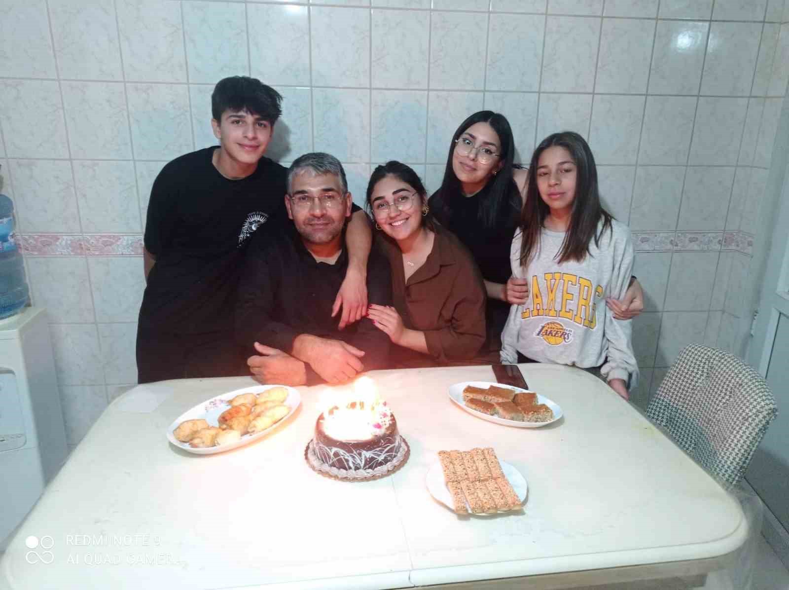 Kayıp kızını 3 yıl sonra mezarda buldu, eşini 3 yıl sonra toprağa verdi
