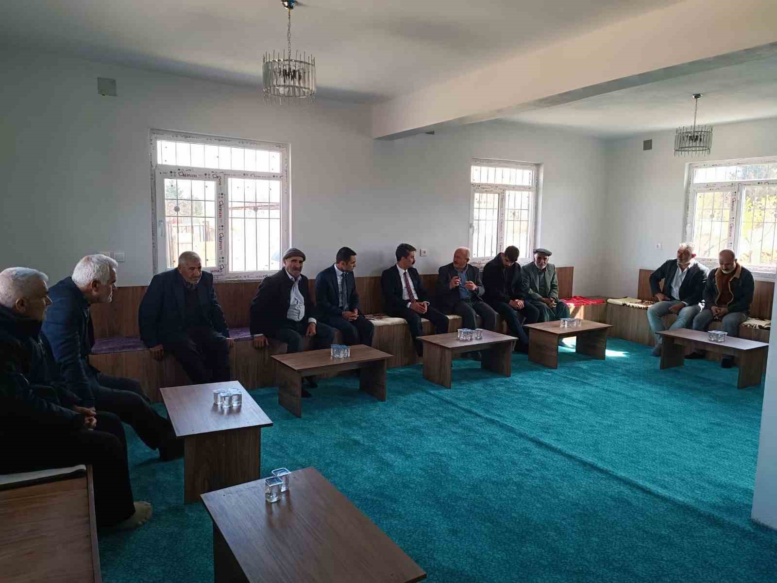 Kaymakam Aslan, köylerde vatandaşlarla buluştu
