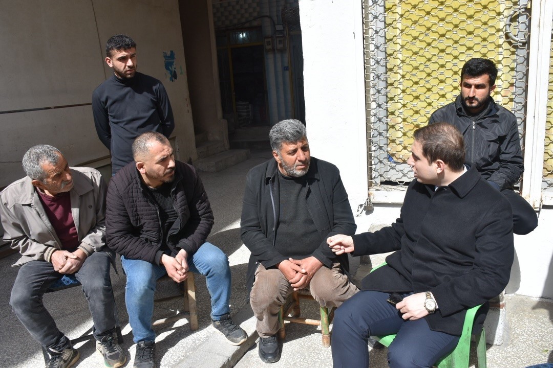 Kaymakam Başar, bayram öncesi çarşı esnafı ile bir araya geldi
