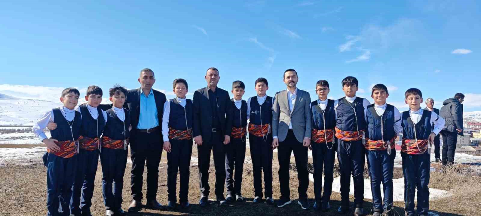 Kaymakam Emre Oğuztürk’ten şampiyon ekibe tebrik
