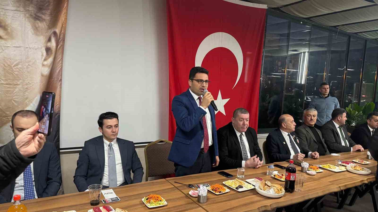 Kaymakam Köksal, Şehit aileleri ile gaziler için iftar yemeği verdi
