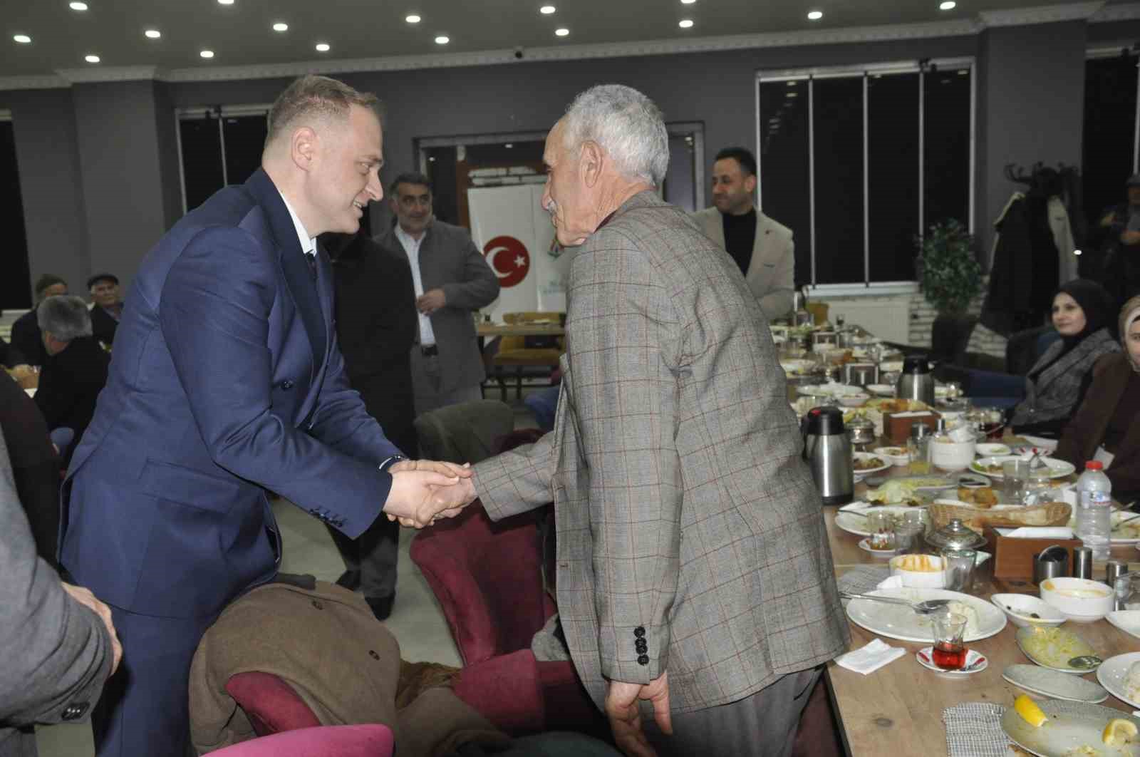 Kaymakam Koşansu şehit aileleri ve gazilerle iftarda buluştu
