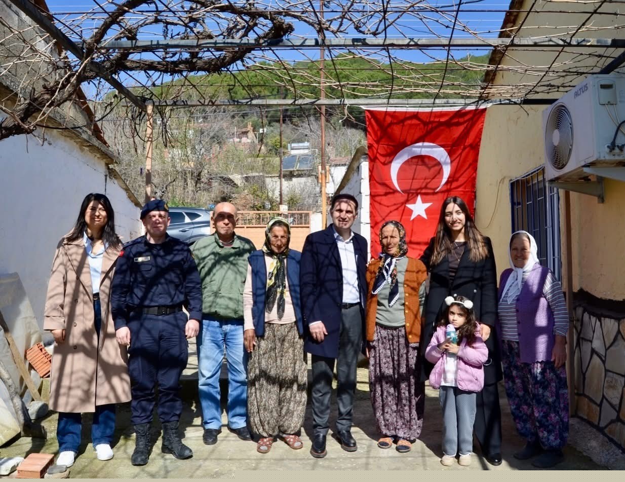 Kaymakam Murat Mete’den şehit annesine ziyaret
