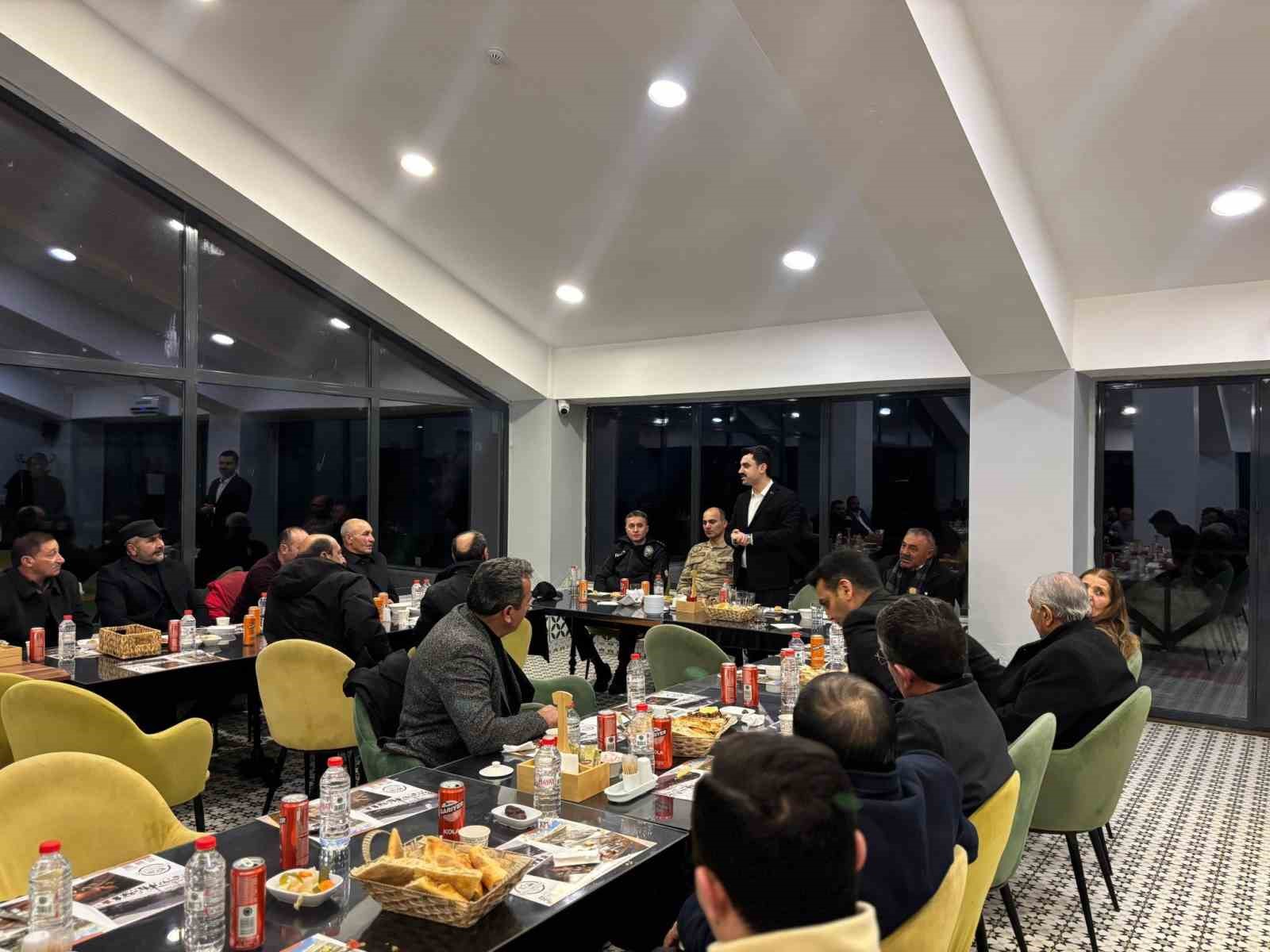 Kaymakam Tutal, muhtarlarla iftar programında buluştu
