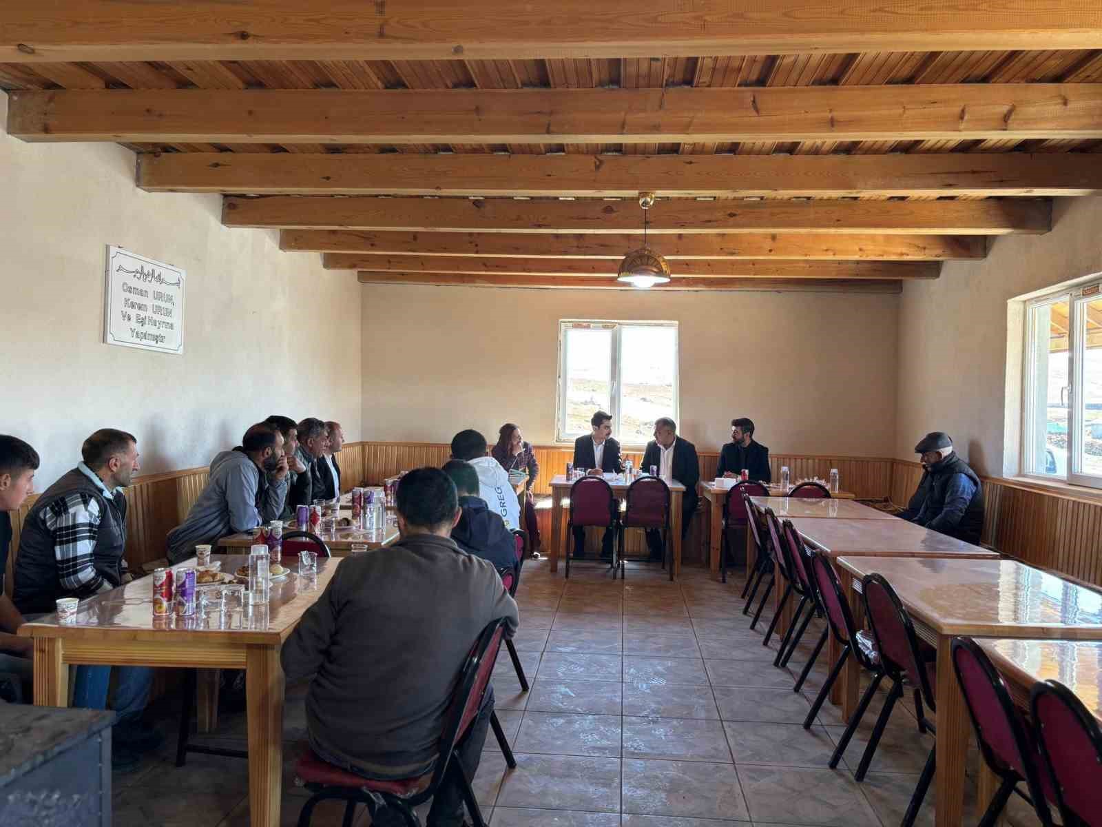 Kaymakam Tutal’dan İncilipınar köyüne ziyaret: Eğitim ve vatandaş talepleri yerinde değerlendirildi
