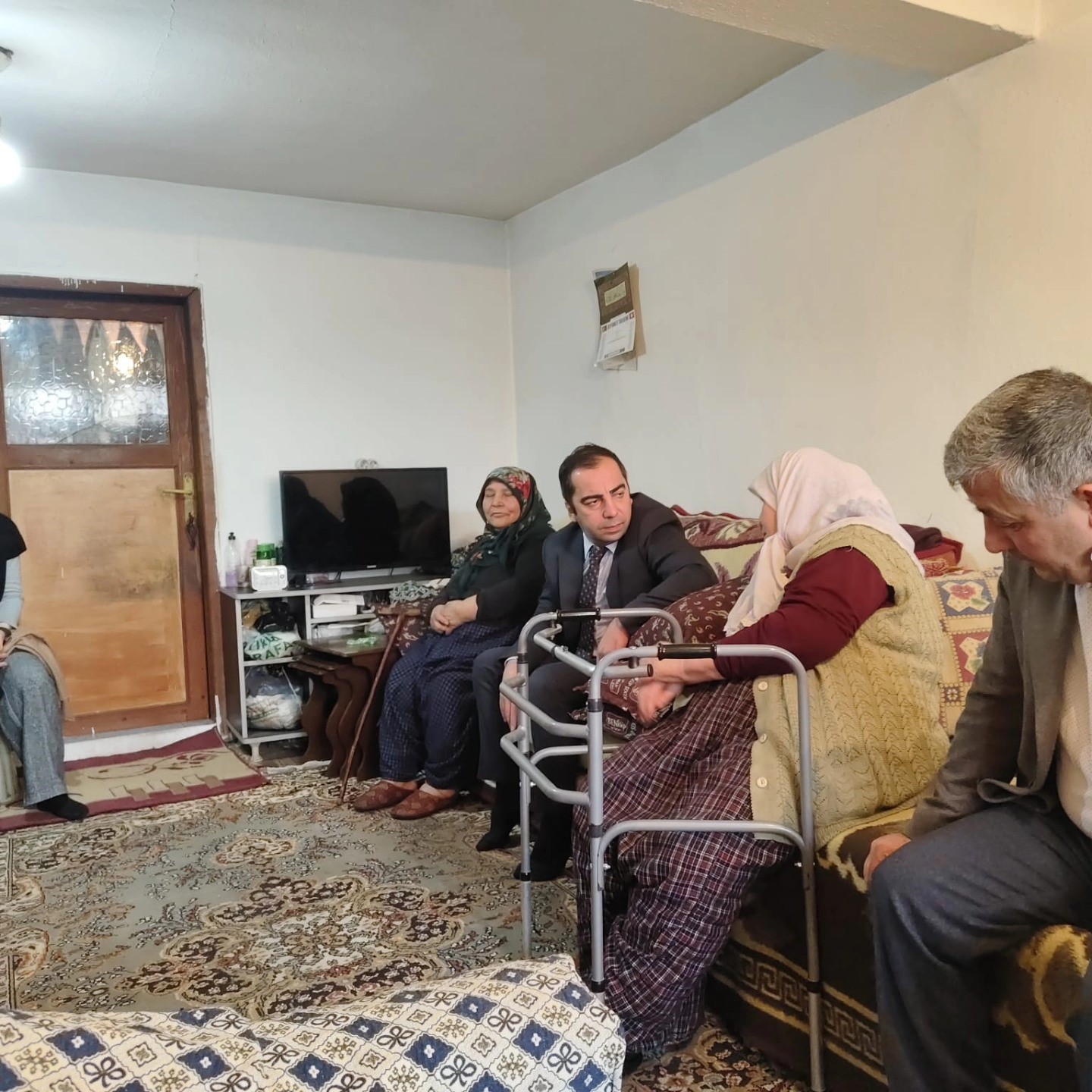 Kaymakam Uçar vatandaşlarla bir araya geldi
