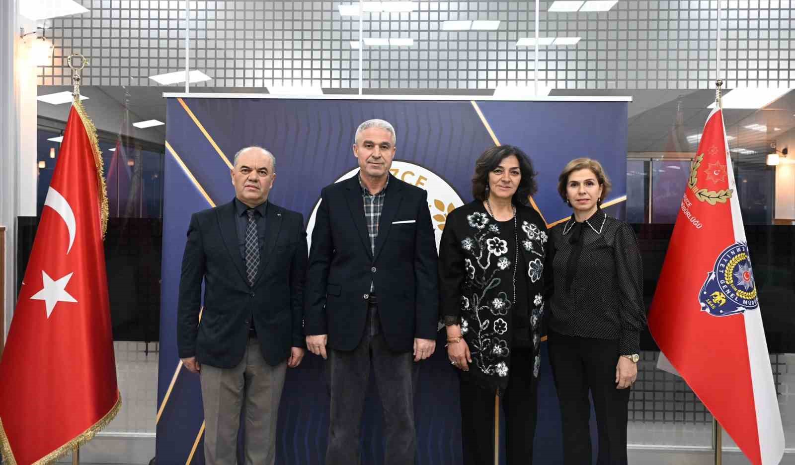 Kaynaşlı emniyet müdürü Manisa’ya tayin oldu
