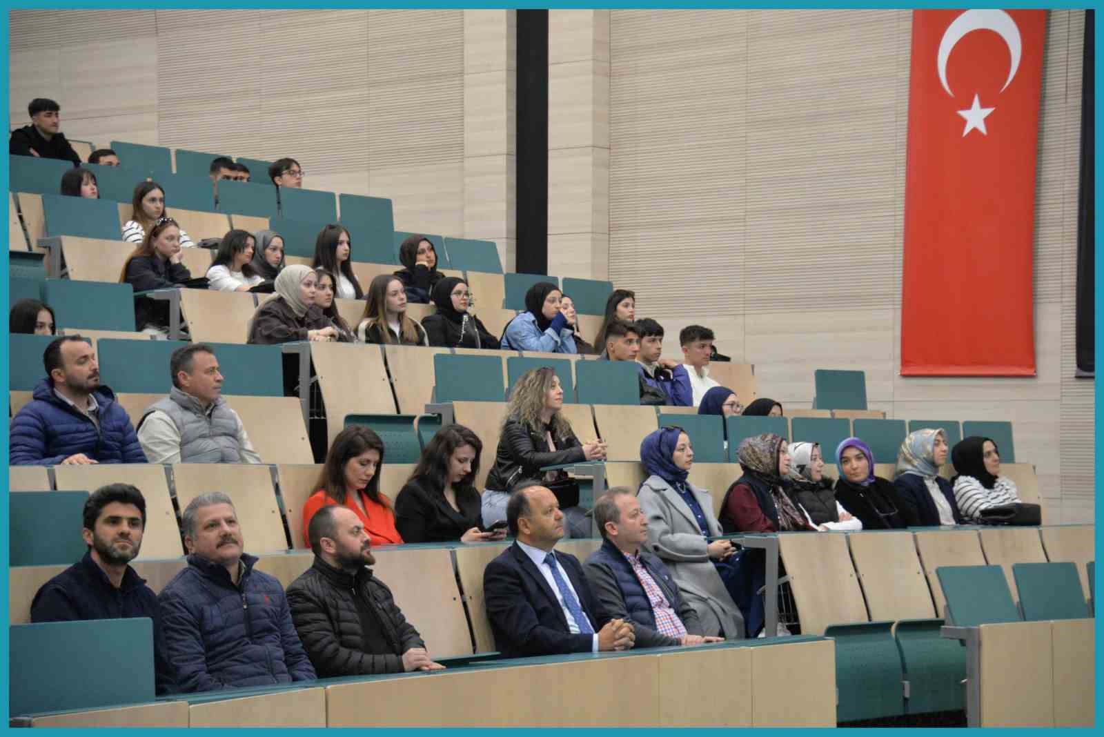 Kaynaşlılı öğrenciler Türk-Alman Üniversitesi’ni tanıdı
