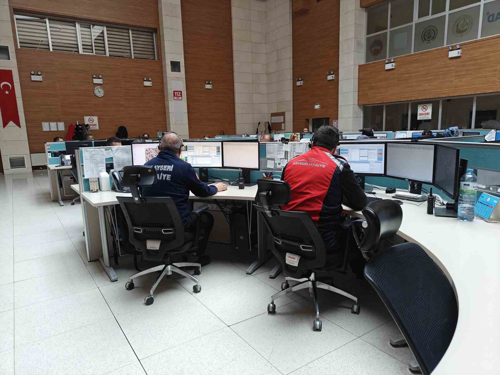 Kayseri 112 Acil Çağrı Merkezi 2025’te 1 milyon 500 bin çağrıyı cevapladı
