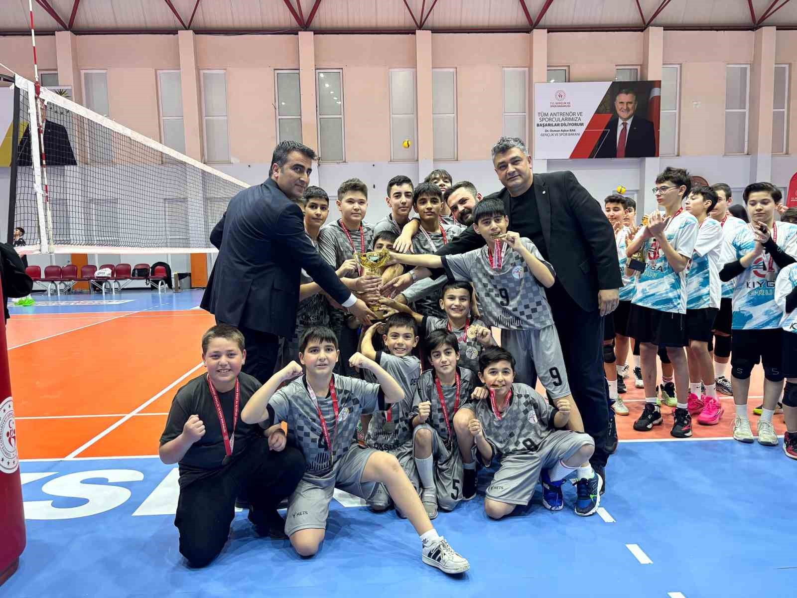 Kayseri Midi Erkekler Voleybol Süper Ligi tamamlandı
