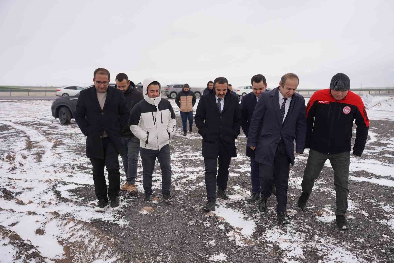 Kayseri OTB’de gece yarısı mesaisi ardından saha incelemesi
