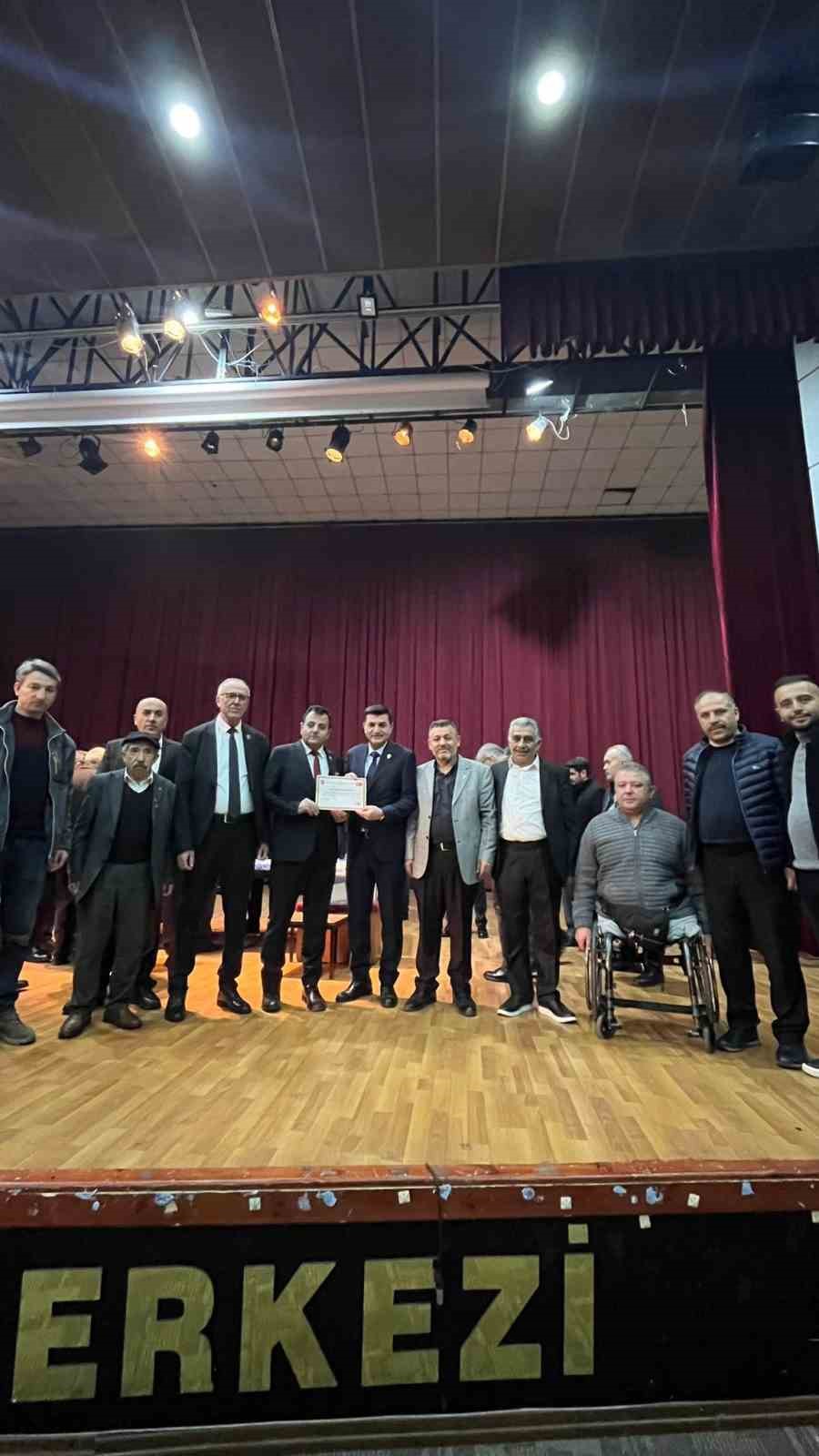 Kayseri Şehit Aileleri Derneği’nde Ali Yavuz güven tazeledi
