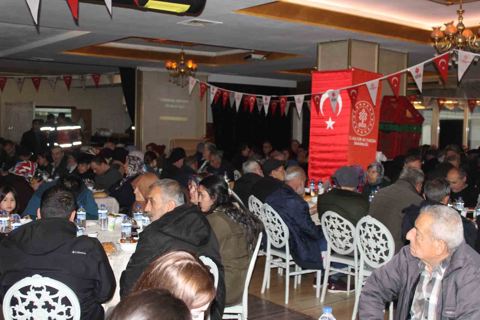 Kayseri Vakıflar Bölge Müdürlüğü’nden her gün 2 bin 500 kişilik iftar yemeği
