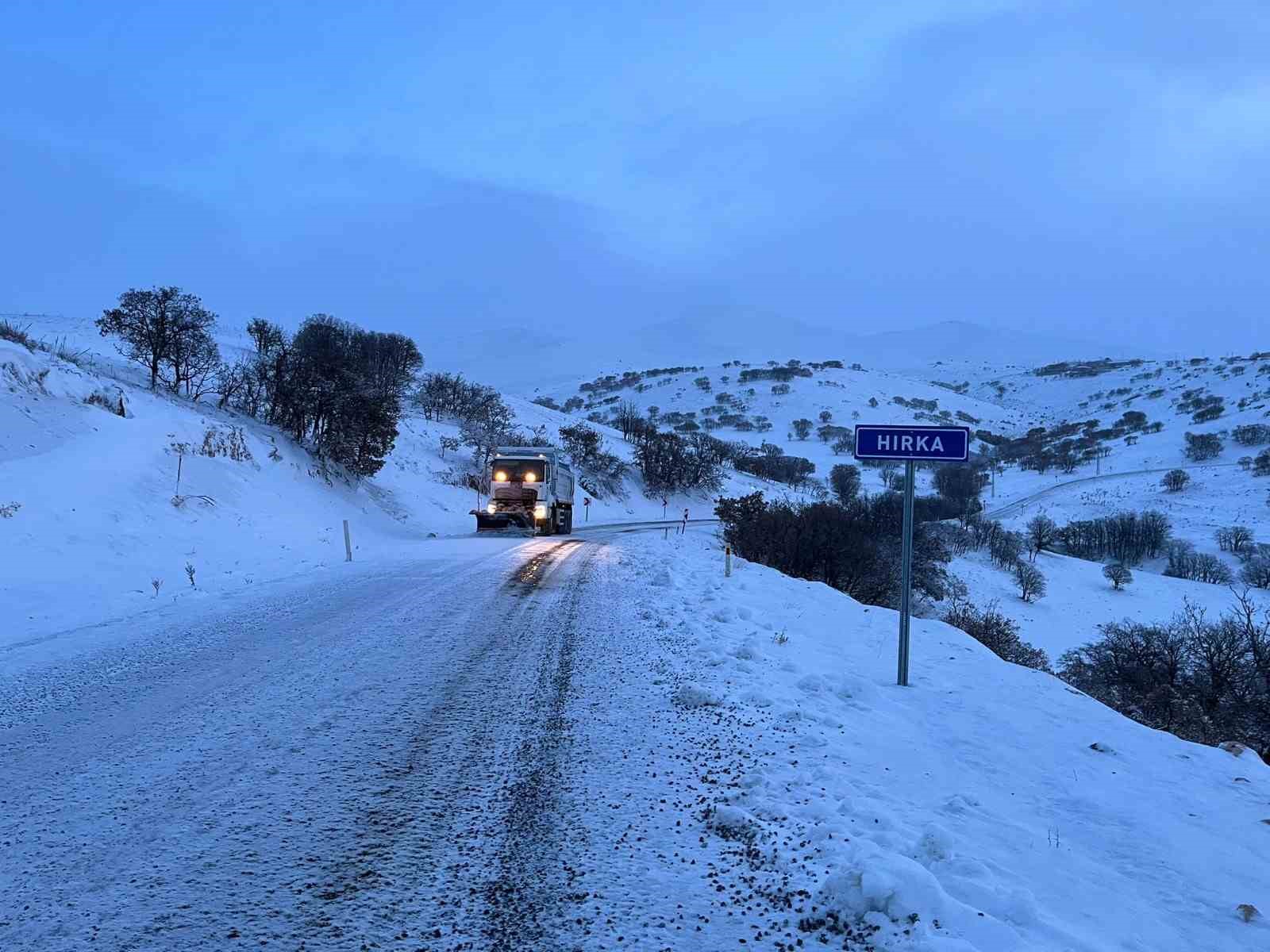 Kayseri’de 149 mahalleye ulaşım kapalı
