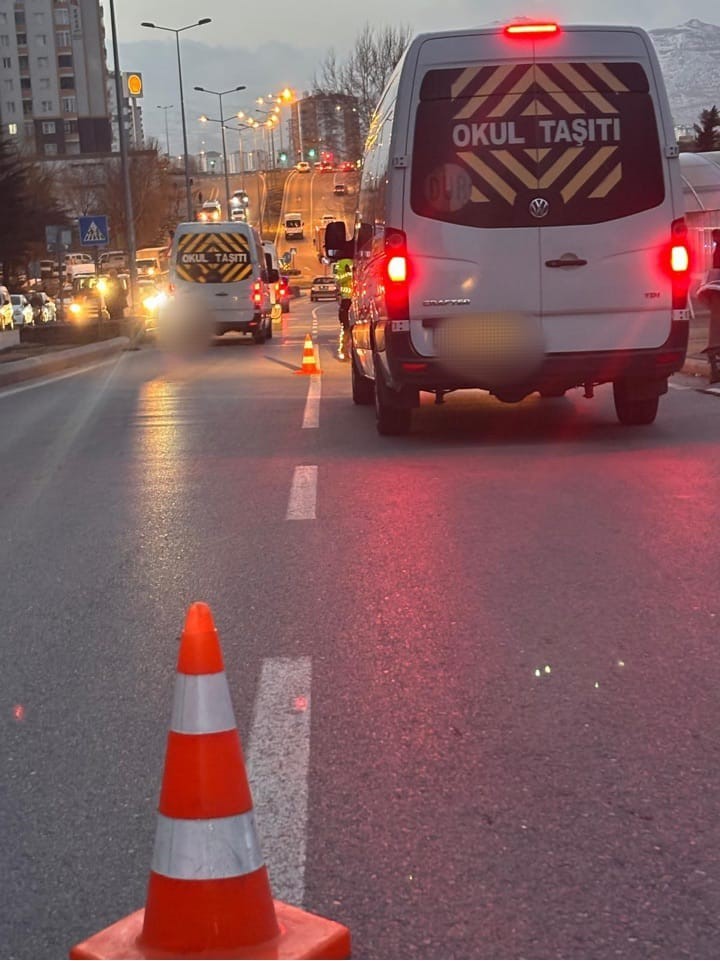 Kayseri’de 164 okul servisi denetlendi
