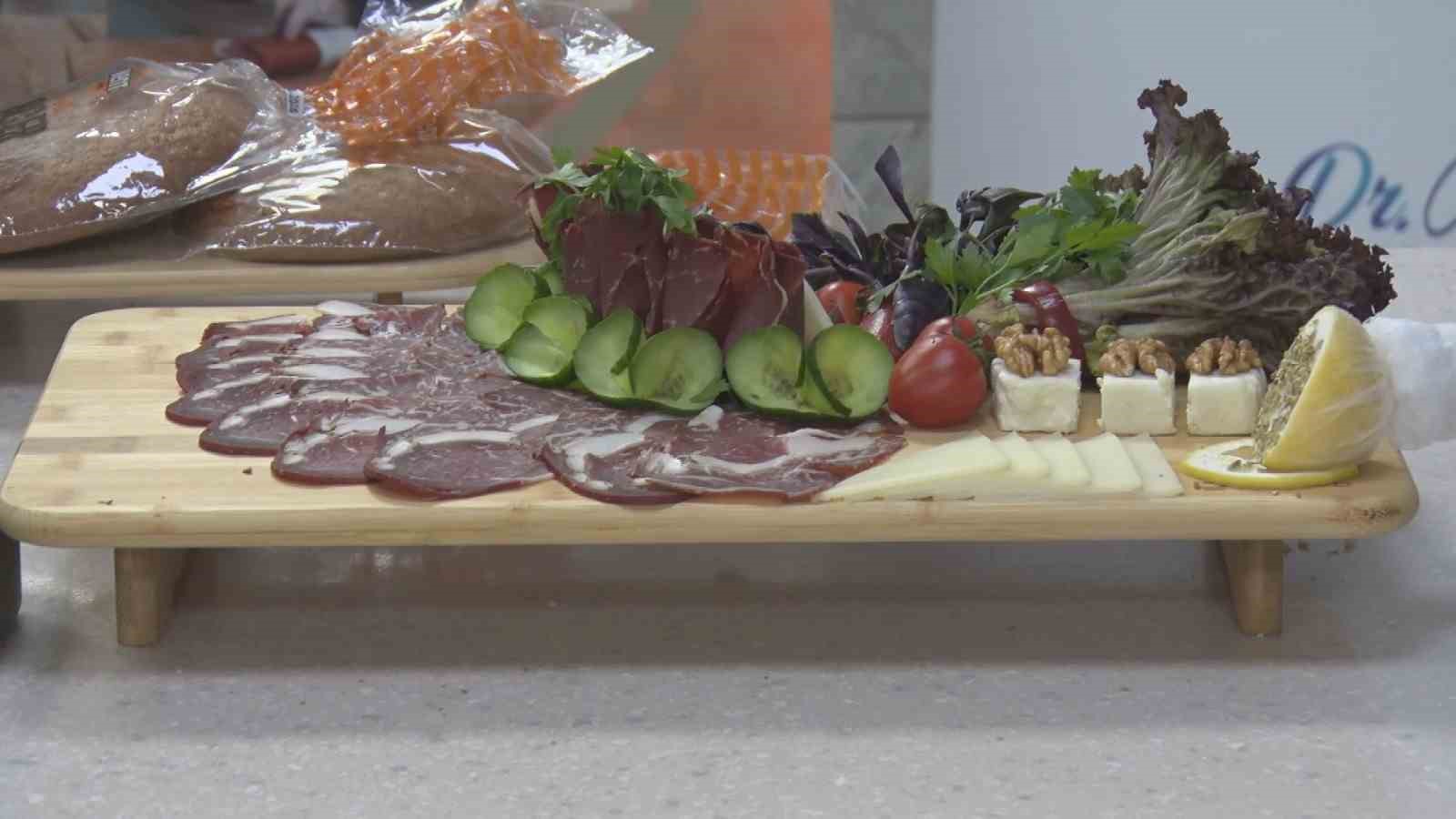 Kayseri’de AB’den Coğrafi İşaret Tescili alan pastırmaya ilgi büyüyor
