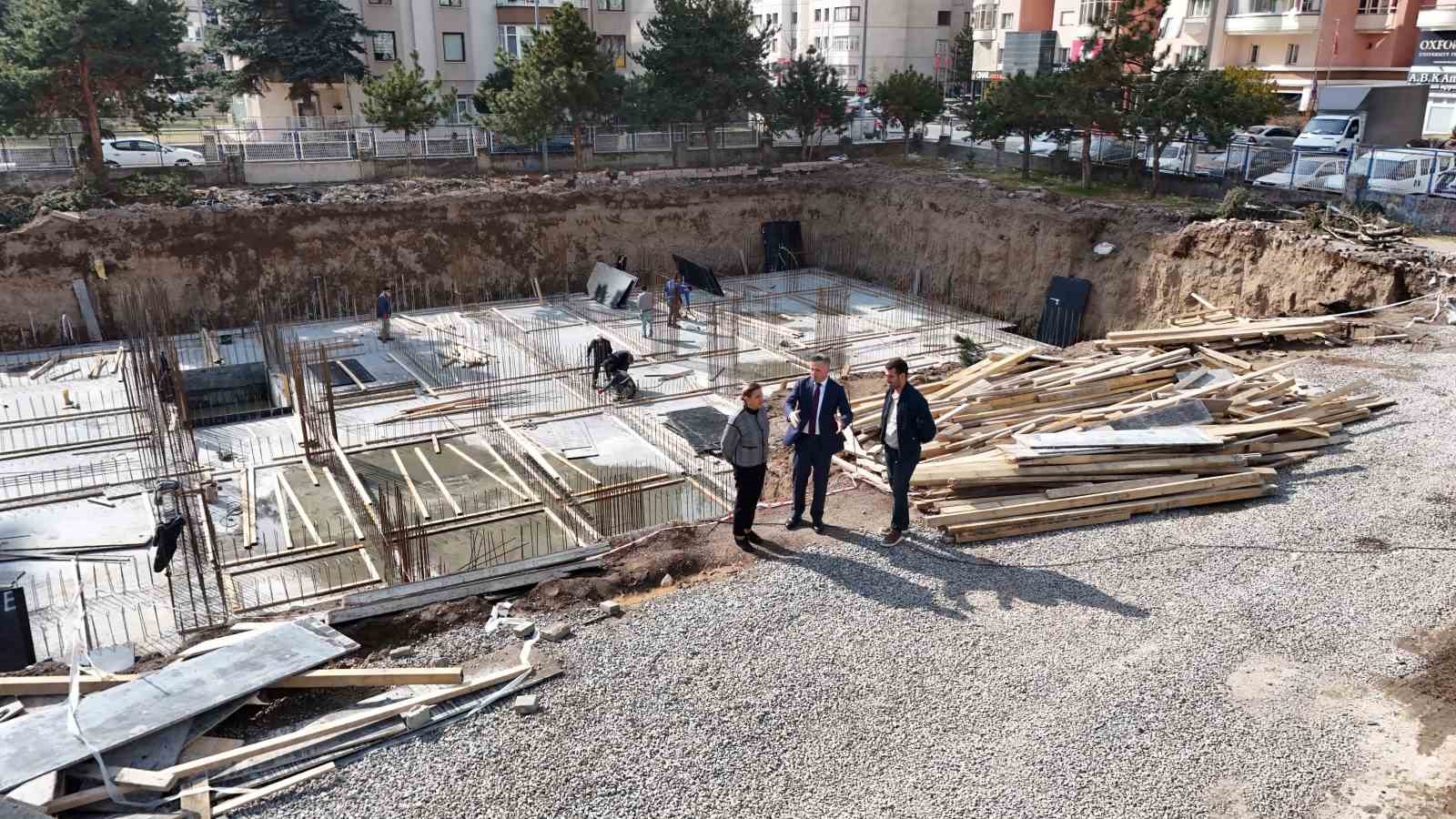 Kayseri’de ikili eğitimi sona erdirecek okulların inşaatları devam ediyor
