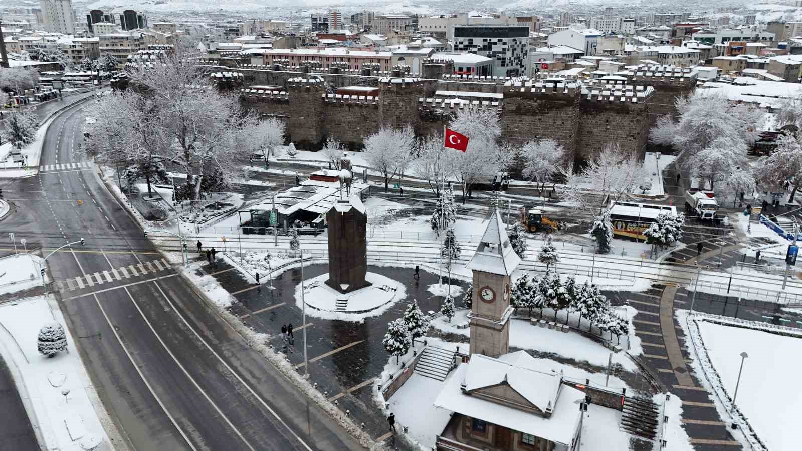 Kayseri’de kar güzelliği
