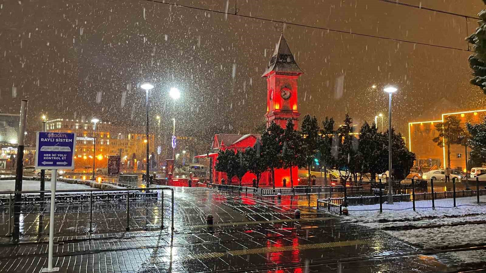 Kayseri’de kar yağışı etkili oldu
