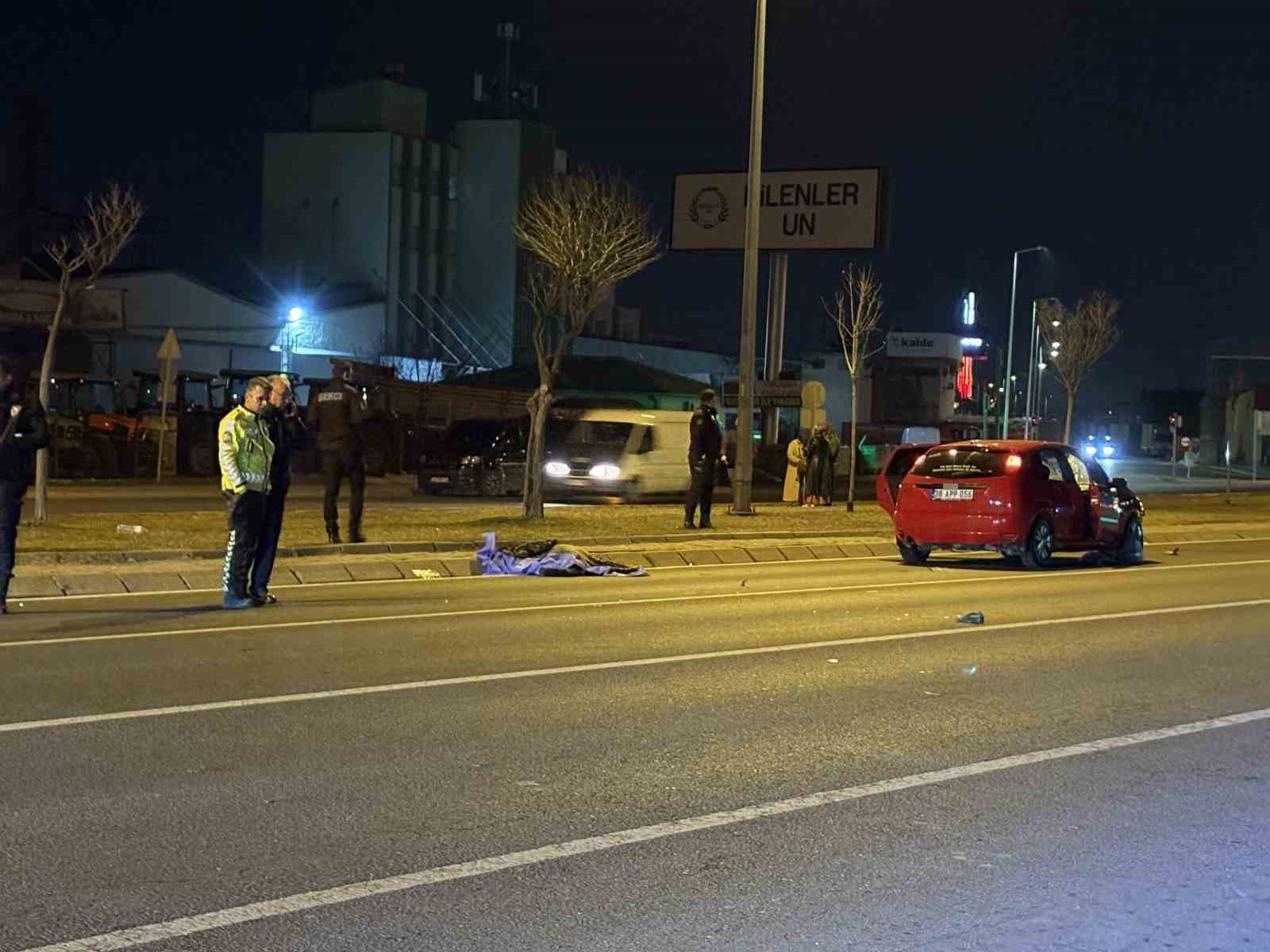 Kayseri’de otomobil yayaya çarptı: 1 ölü
