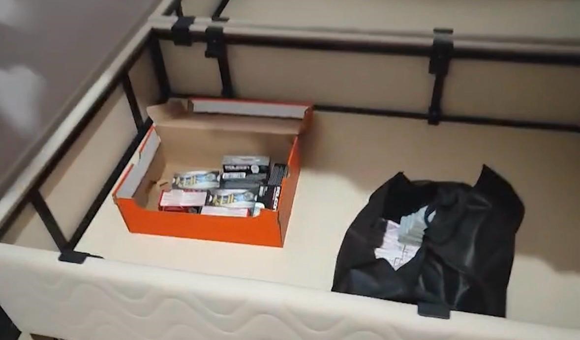 Kayseri’de özel ekip, cezaevi firarisi 2 şahsı yakaladı
