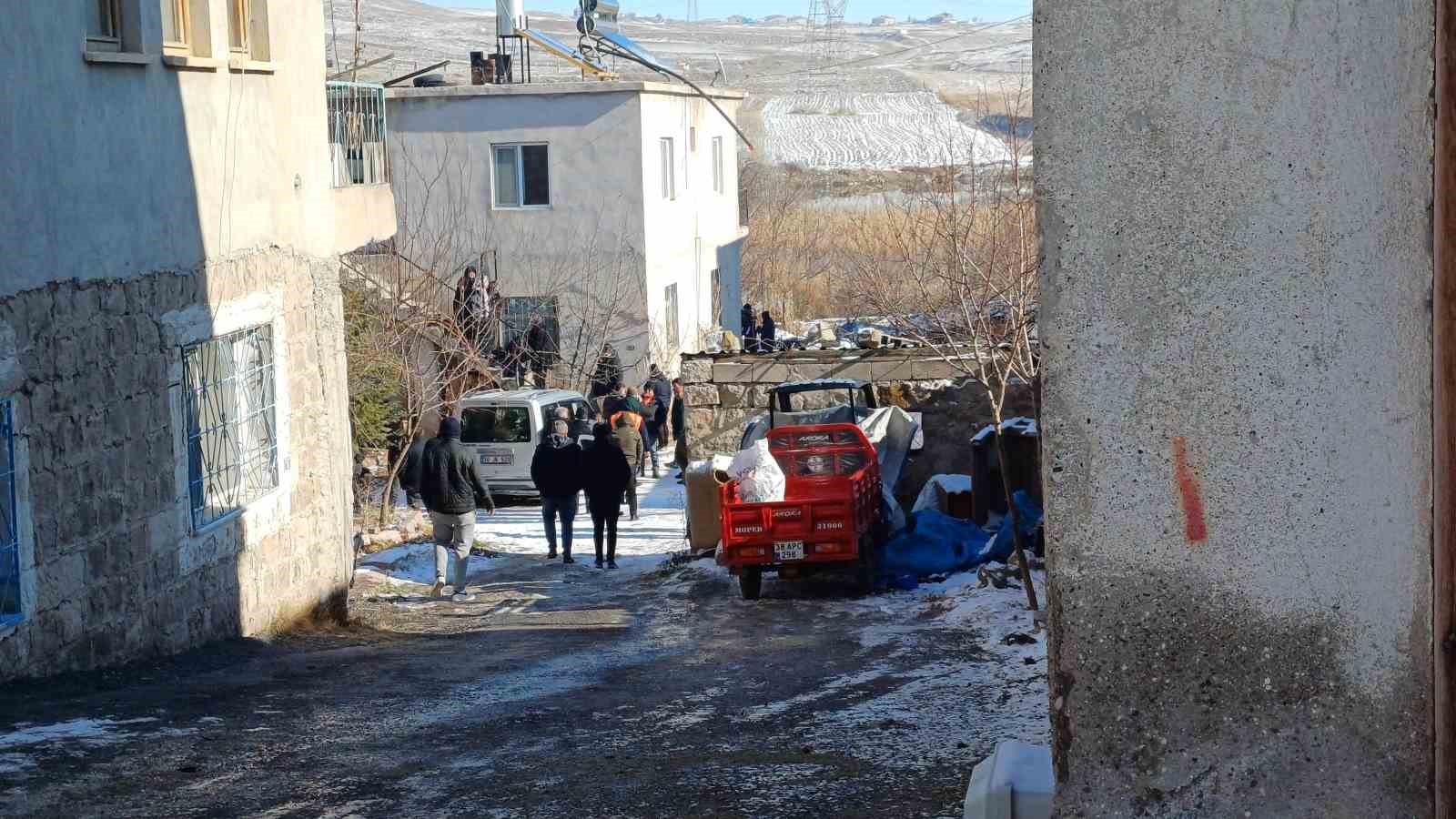 Kayseri’de silahlı kavga: 1 ölü, 1 yaralı
