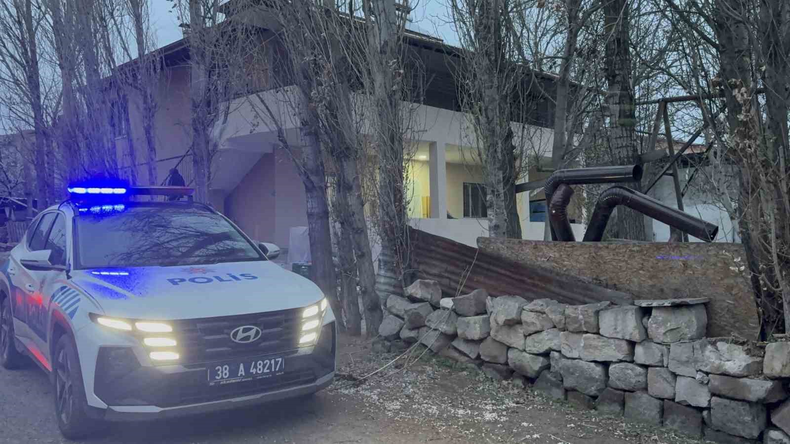 Kayseri’de sobadan zehirlenen 2 kardeş hastaneye kaldırıldı
