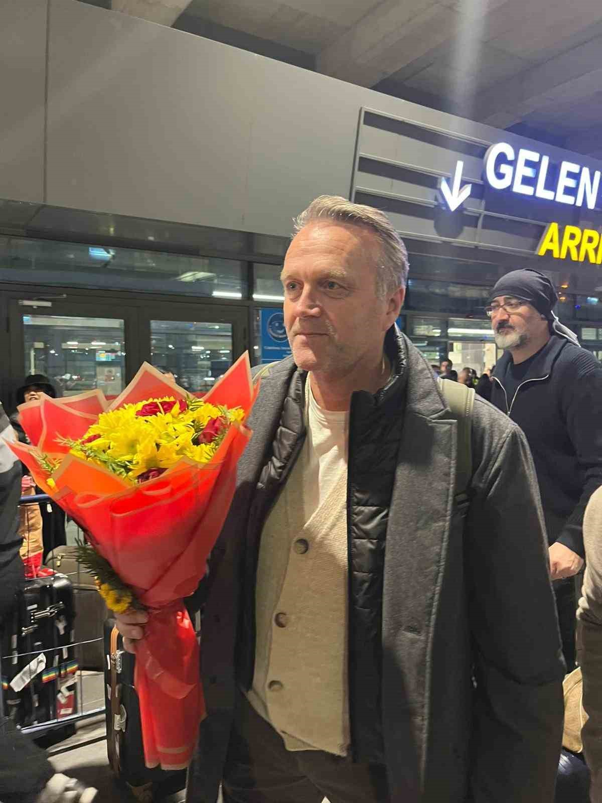 Kayserispor’un yeni teknik direktörü Erling Moe kente geldi
