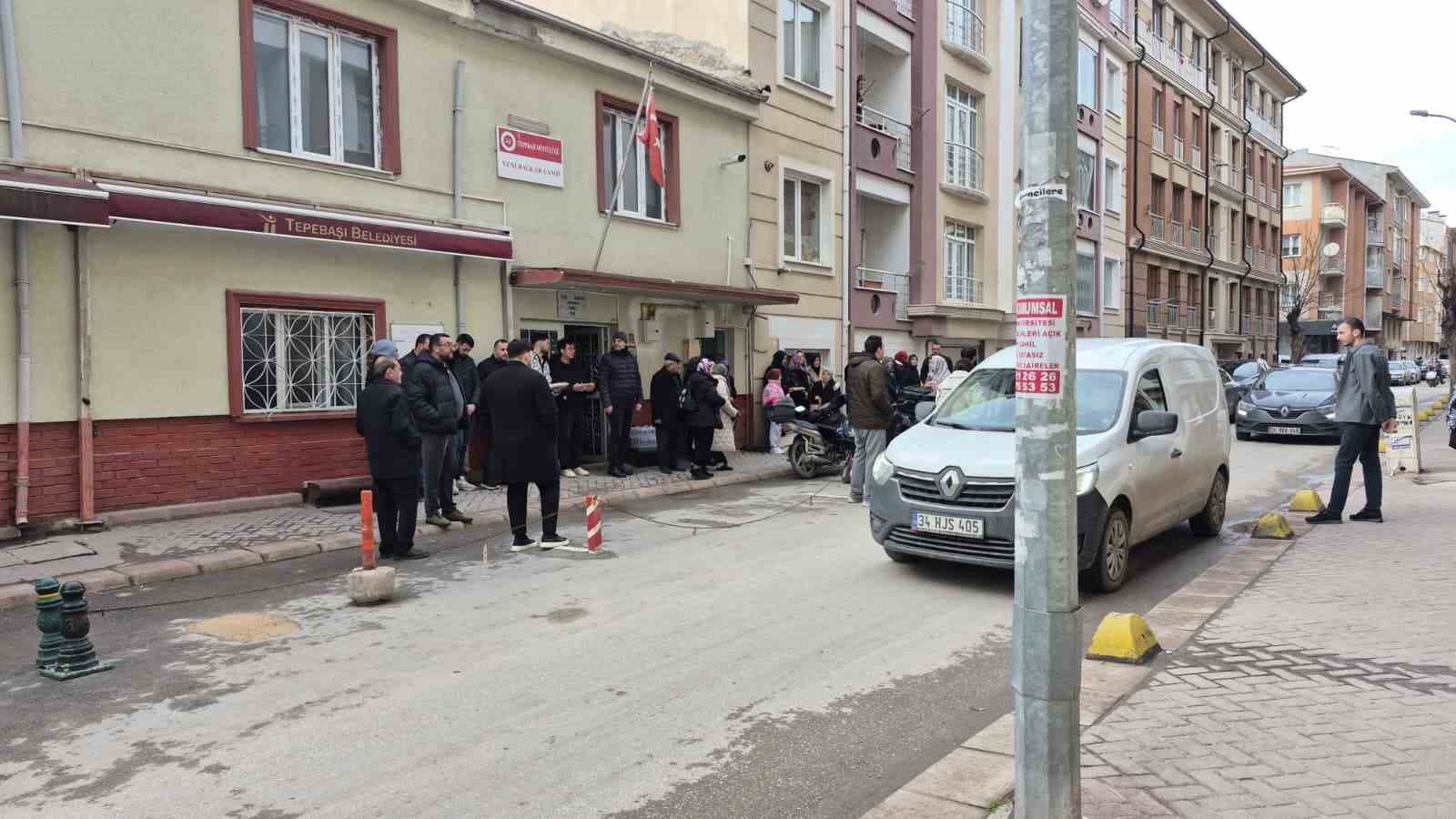 Kazada hayatını kaybeden genç çift dualarla anıldı
