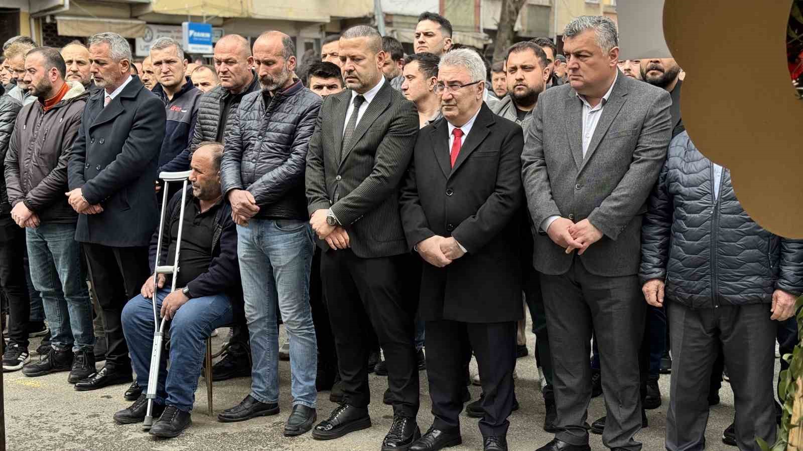 Kazada hayatını kaybeden genç toprağa verildi
