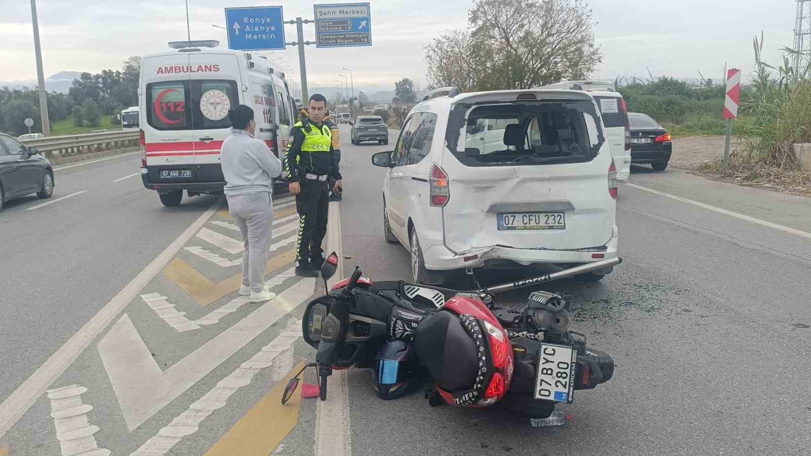 Kazanın ardından şoka girince hastaneye kadar "Ben nasıl kaza yaptım" diye sordu
